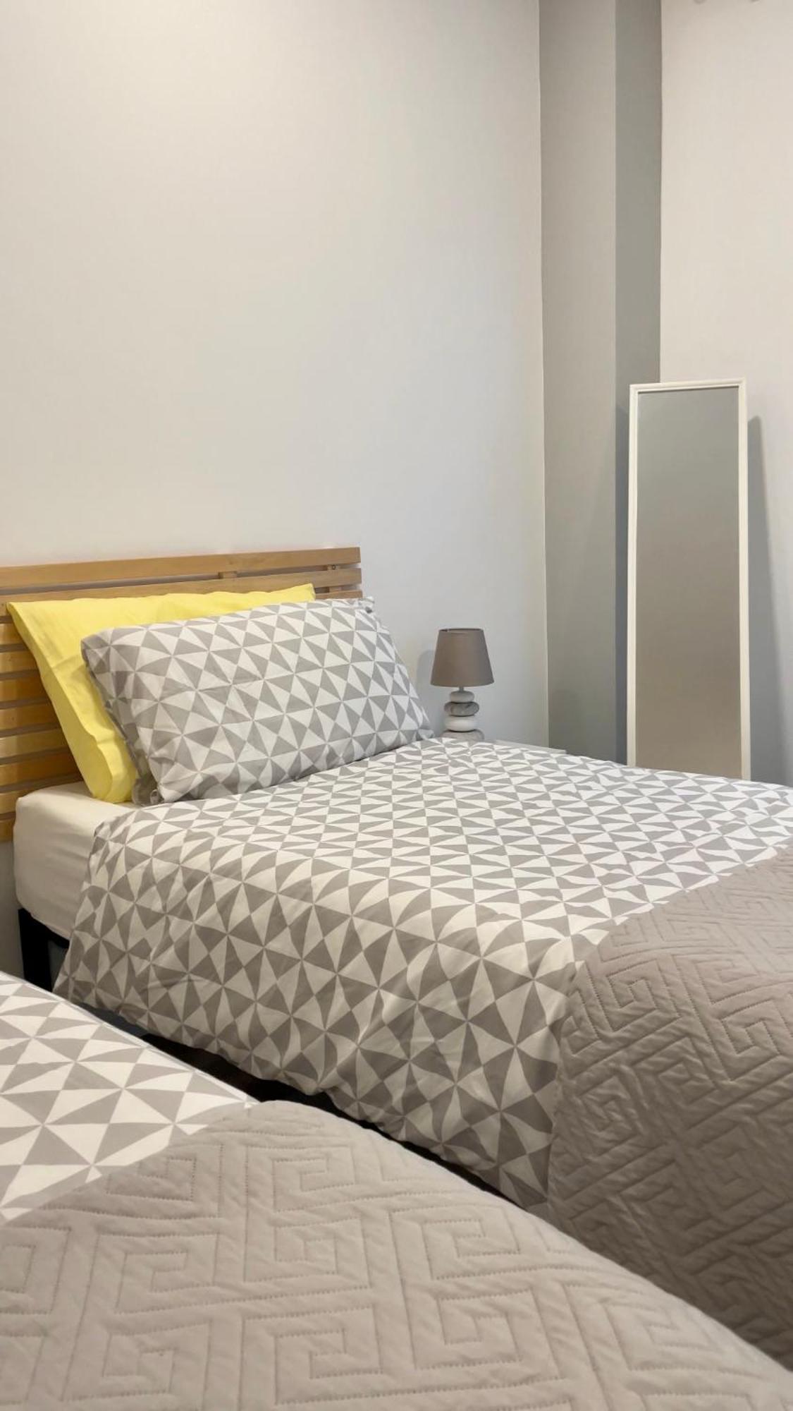 Onlyroomsrho Luaran gambar
